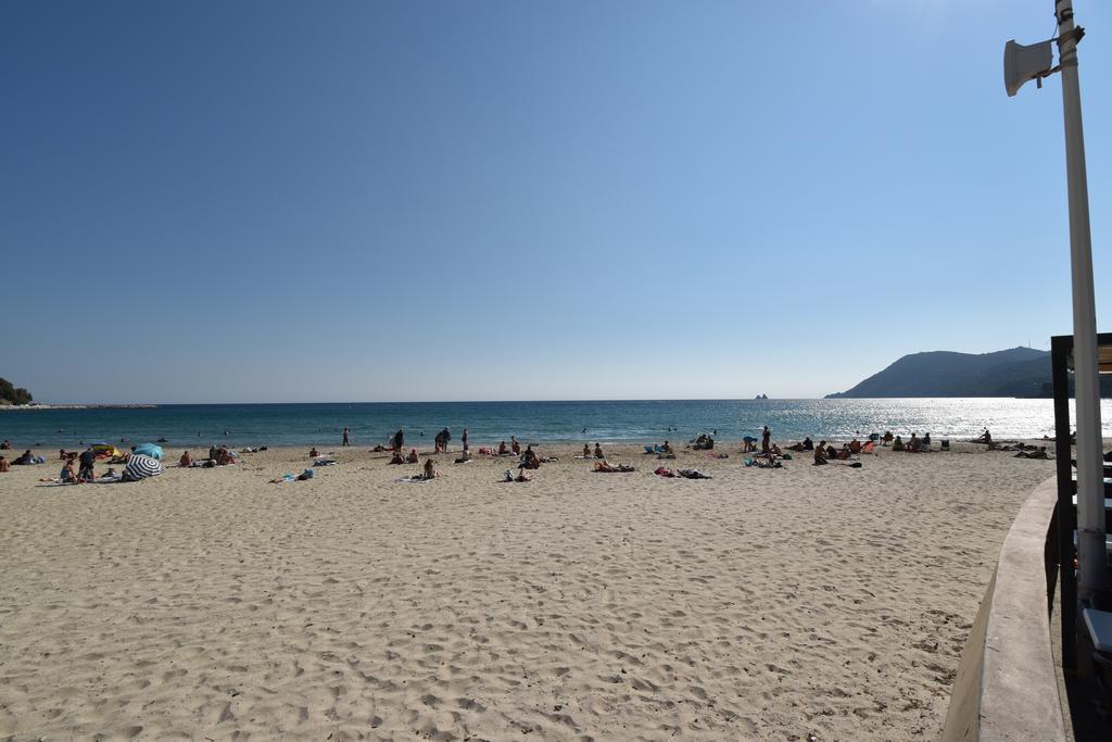 Le Provence Plage La Seyne-sur-Mer Exterior photo